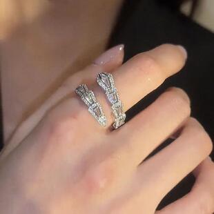 高级感满钻锆石蛇形戒指女小众设计ins冷淡风气质精致指环开口戒