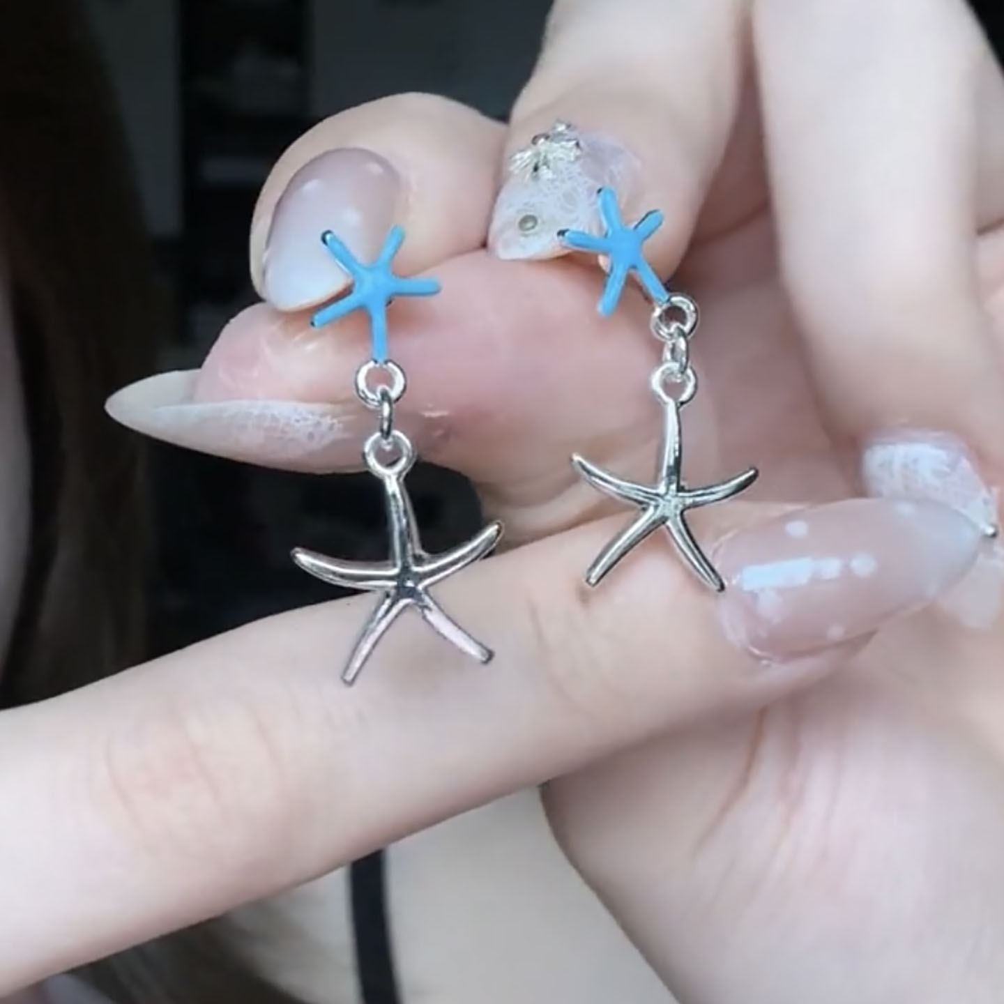 设计感蓝色星星吊坠耳钉女