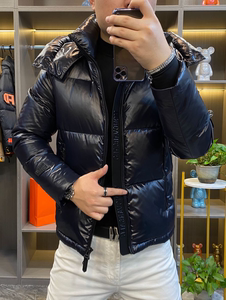 2023男士冬季厚款羽绒服轻奢欧货保暖羽绒外套修身百搭连帽棉衣
