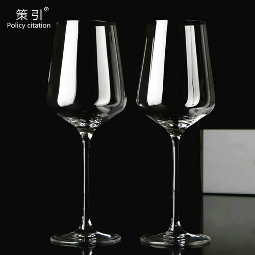 葡萄酒杯时尚简约西餐厅菱形