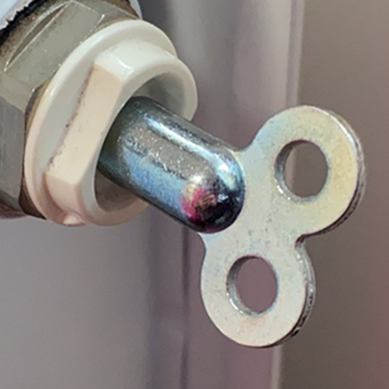 暖气片放气阀跑风钥匙方形开关散热片排水阀手动阻流塞四角排气扳