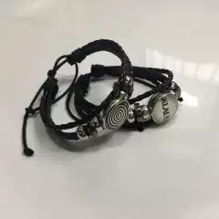 The umbrella academy Bracelet Klaus Hargreeves