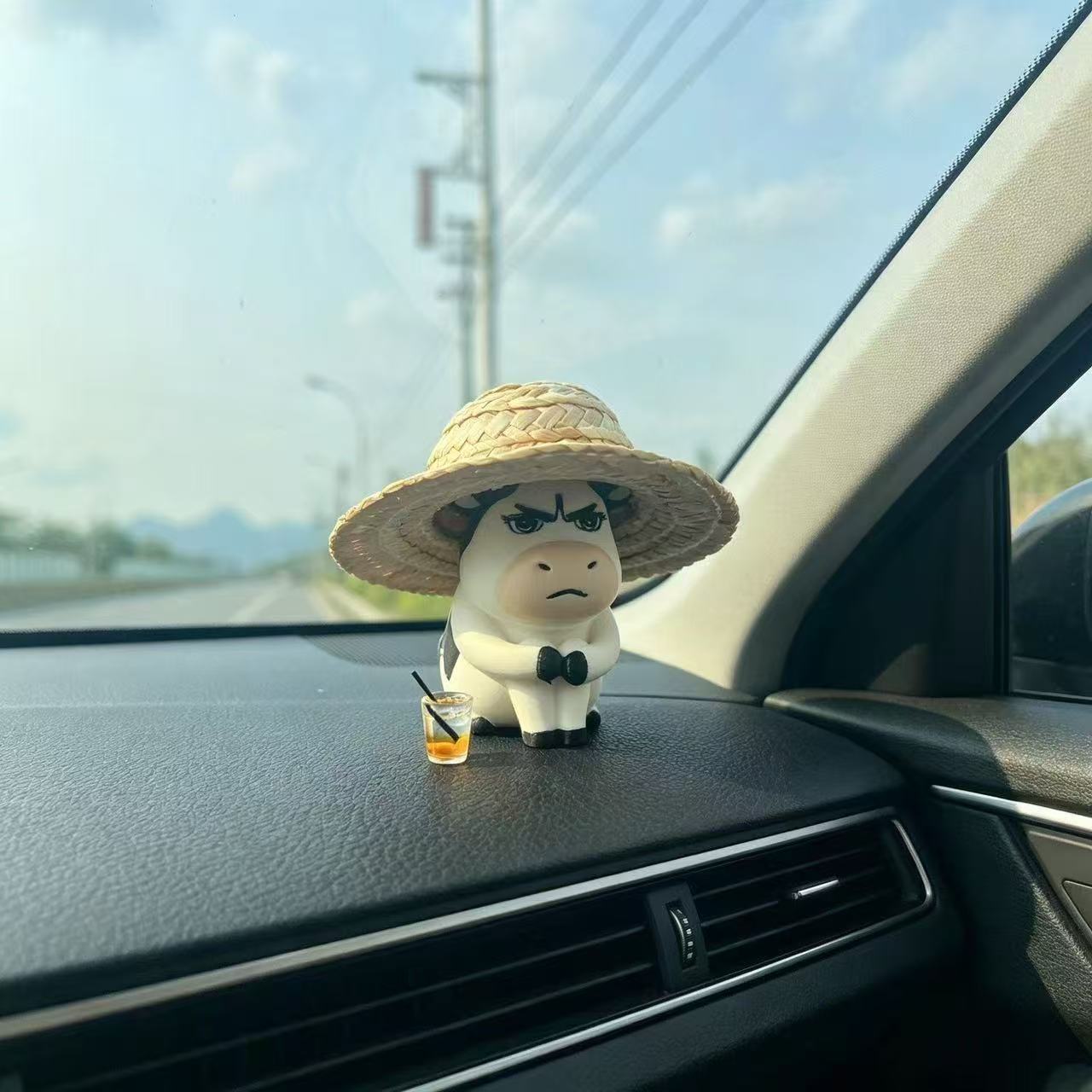草地牛柠檬杯桌面汽车摆件