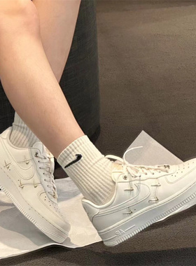 Nike Air Force 1 防滑耐磨百搭 低帮板鞋女款白金FV3654-111百亿