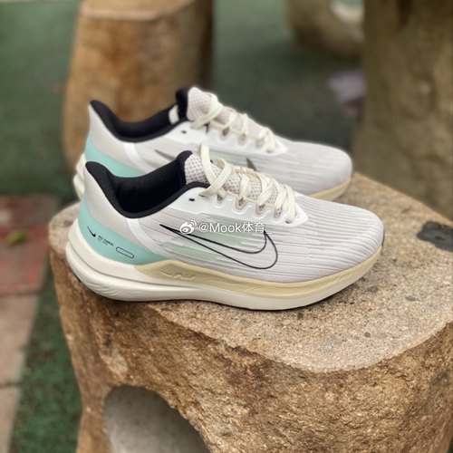 Nike耐克男气垫缓震运动跑步鞋