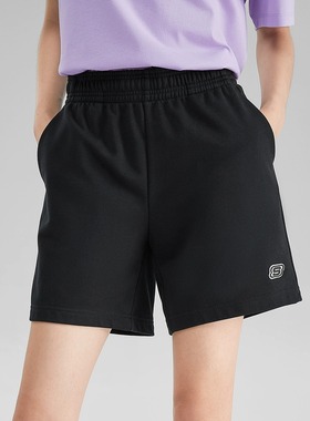 Skechers斯凯奇春夏新款宽松休闲女子短裤纯色百搭运动裤L122W057