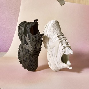 夏177275 小白鞋 Skechers斯凯奇新款 STREET系列女子轻质拼接休闲鞋