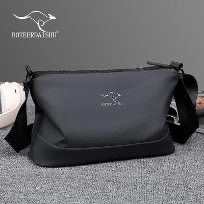 斜挎包男潮流简约多层休闲包