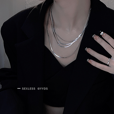 简约冷淡风叠戴银色蛇骨项链女