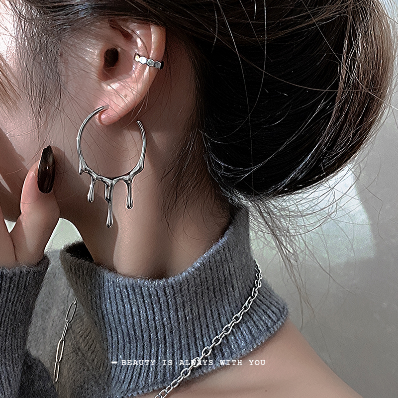 yyds液态熔岩耳环新款女冷淡风