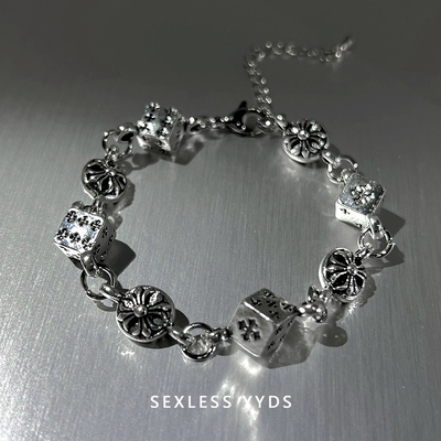 戴的是什么！复古做旧骰子手链