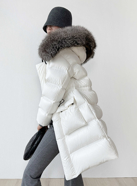 2025冬新款设计感白色95白鹅绒连帽银狐大毛领中长款羽绒服外套女