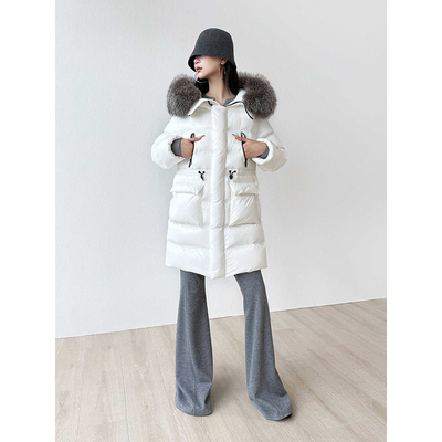 95白鹅绒银狐大毛领中长款羽绒服