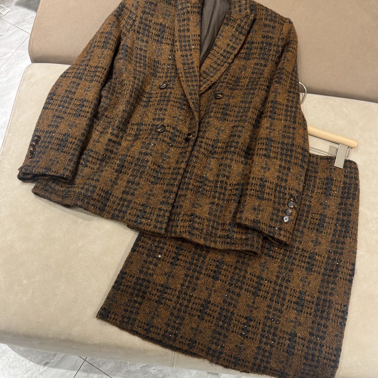 意大利新款BC针织羊毛西服半裙套装