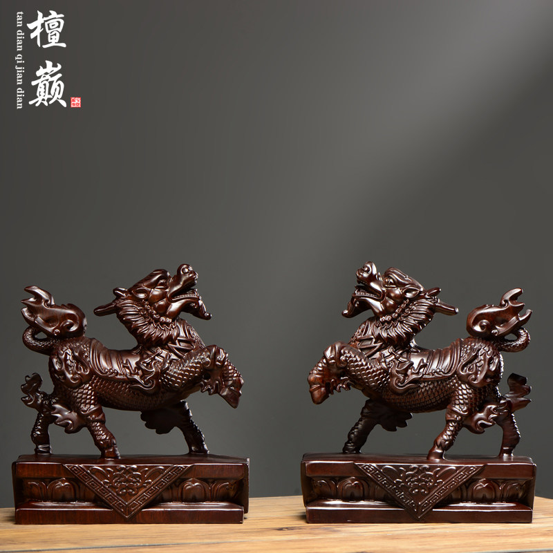 黑檀木雕麒麟摆件实木一对家居客厅电视柜办公桌面装饰红木工艺品