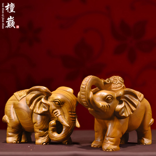 香樟木雕大象摆件实木福财一对吉祥如意家居客厅办公柜台装饰礼品