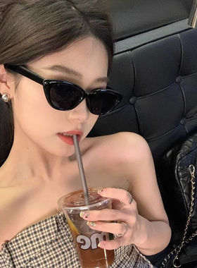 2025新款复古三角猫眼小脸墨镜女高级感ins黑色户外防晒太阳眼镜