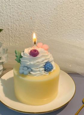 蛋糕粉淡黄色暖心可爱香薰蜡烛暖心活动小众香氛生日礼物节日朋友