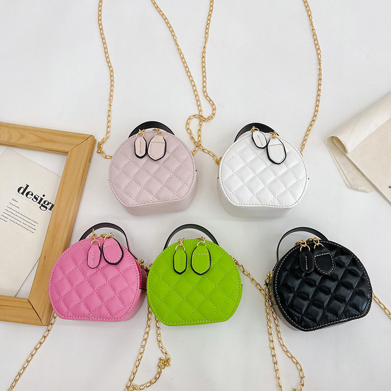 网红女童小包包夏季迷你公主斜挎包女童时尚链条半圆零钱包配饰包