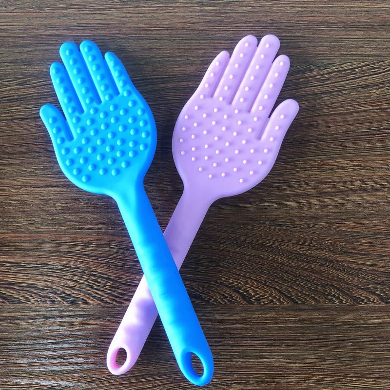 手掌拍痧板经络按摩健康