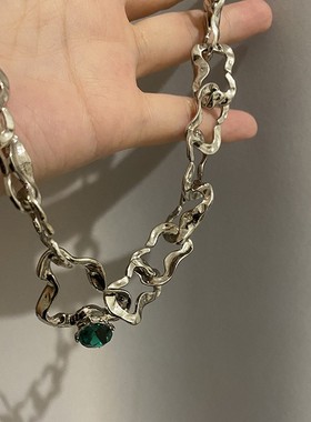 绿色皓石项链女秋冬轻奢气质锁骨