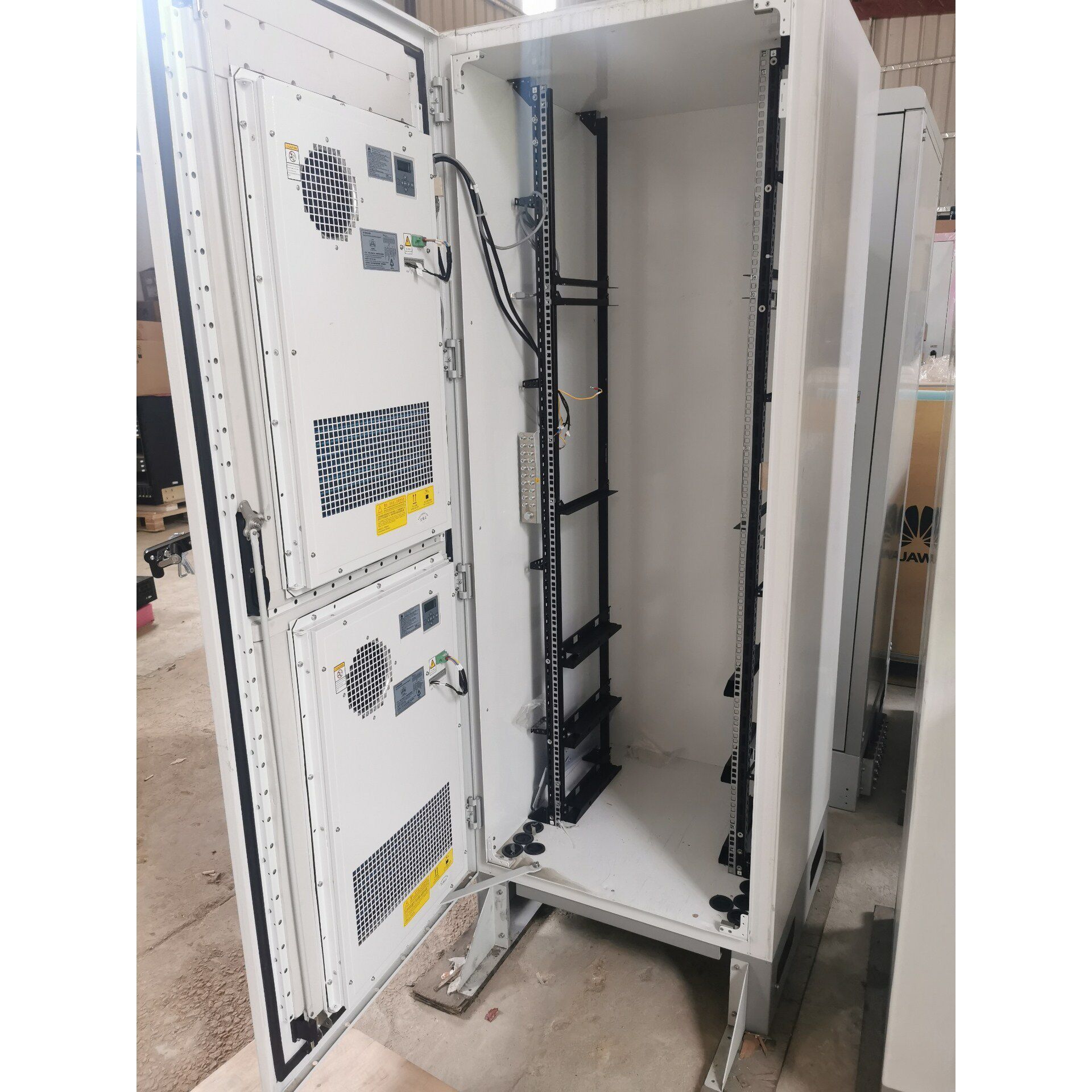 华为tp48200a 室外柜机柜300a 400a 600a议价产品