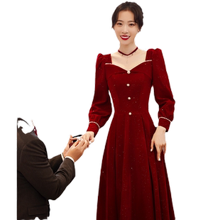 敬酒服2024新款新娘高级感结婚订婚回门礼服便装女酒红色连衣裙夏