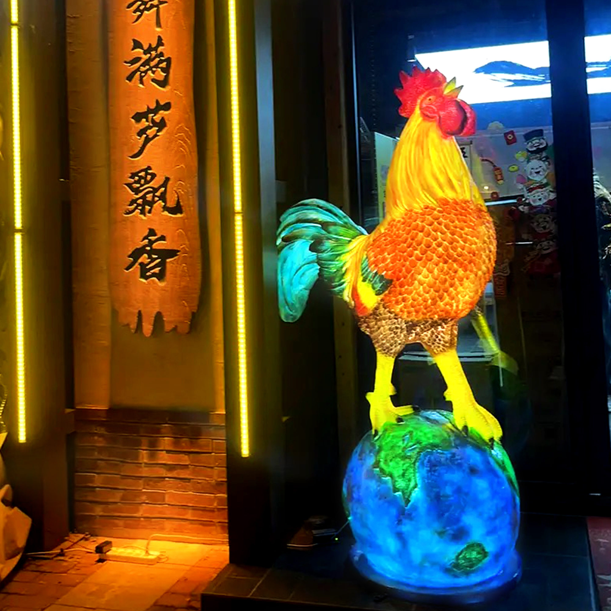 户外仿真大公鸡雕塑摆件玻璃钢母鸡模型发光动物庭院草坪园林装饰