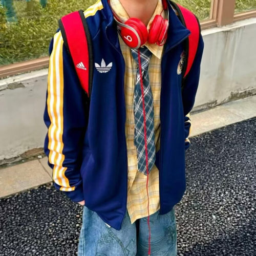 阿迪达斯皇马Originals男夹克