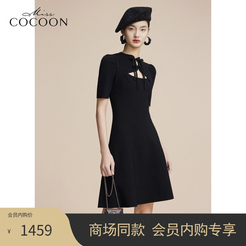 COCOON商场同款新中式手工盘扣修身显瘦镂空连衣裙女春款,女装/女士精品,连衣裙,淘宝优惠券,粉丝福利购,淘宝优惠卷
