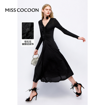MISSCOCOON优雅锆石花修身抽褶天丝羊毛连衣裙黑色小礼服春款