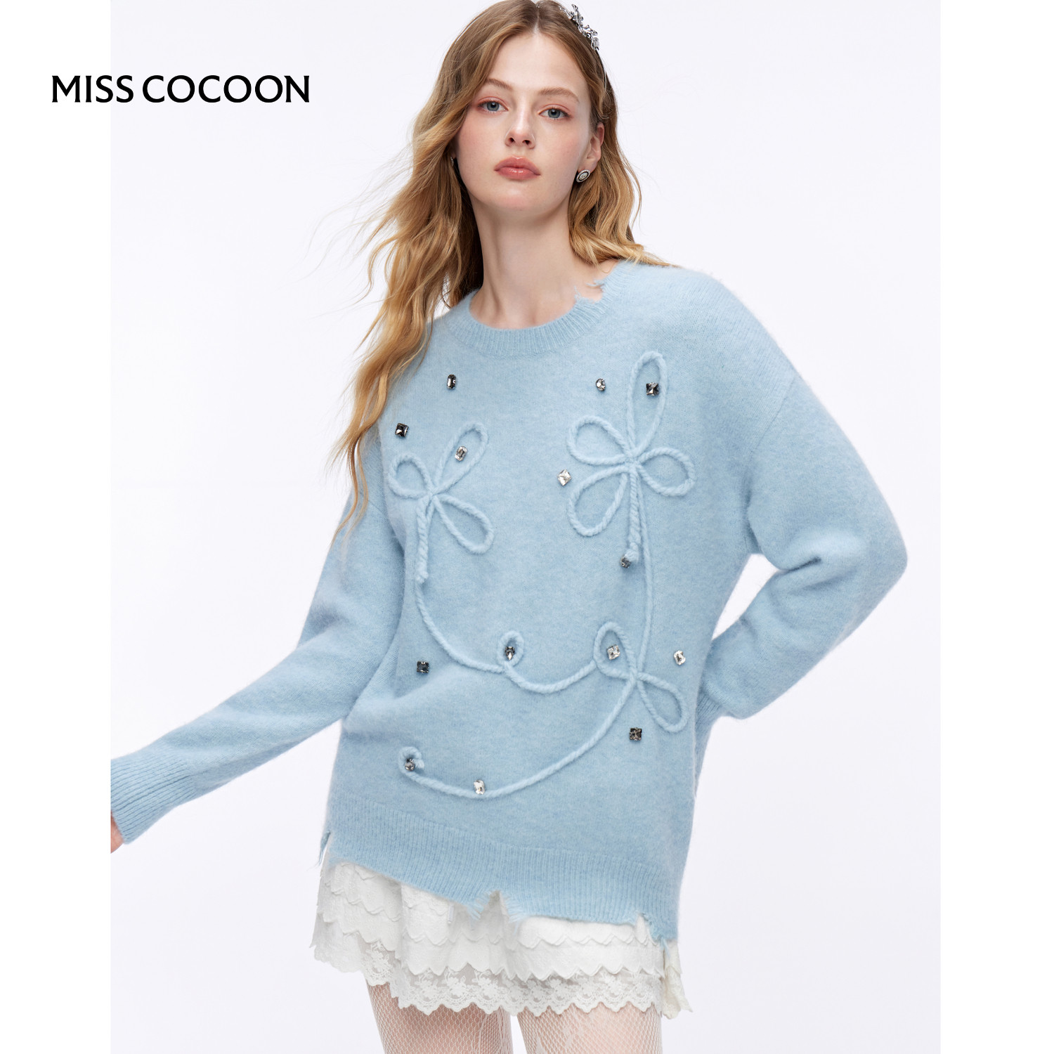 MISSCOCOON羊驼羊毛混纺毛线绣圆领毛衣baby蓝慵懒风25冬新款,女装/女士精品,毛针织衫,淘宝优惠券,粉丝福利购,淘宝优惠卷