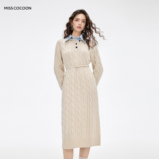 MISSCOCOON复古绞花拼接衬衫领假两件米白羊毛针织连衣裙冬新款