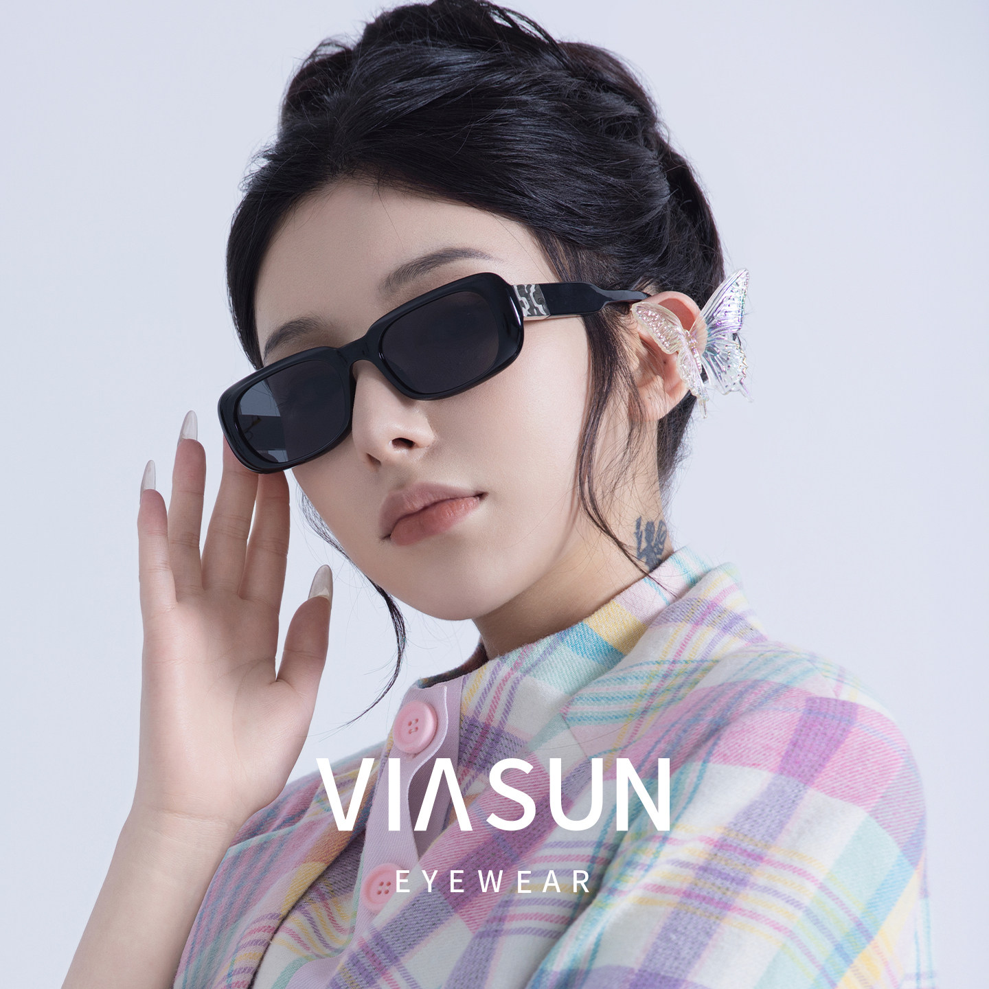 薇尚方形窄框墨镜新款偏光太阳眼镜女防紫外线拍照显脸小个性潮流