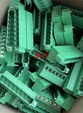 菲尼克斯凤凰IC2.5/8-STF-5.08全新印刷电路板连接器1825378