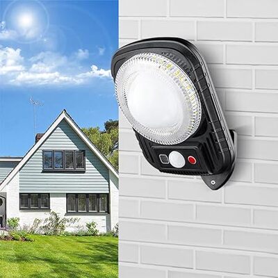 Solar Induced Warm Light Street Light， Colorful Atmospher