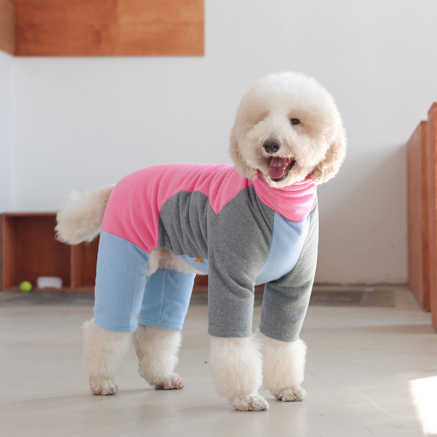 摇粒绒狗狗大型犬衣服秋冬护脖