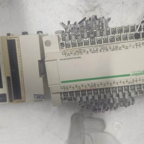 TM2ARI8LT PLC扩展模块 工控自动化控制模块议价维修