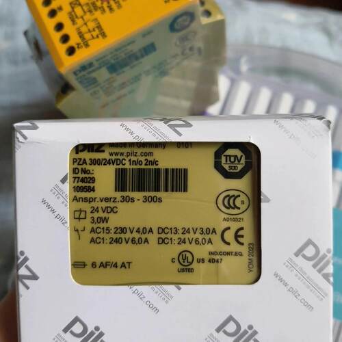 774029 PZA 300/24VDC 皮尔兹安全继电器 工控自动化配件议价维修