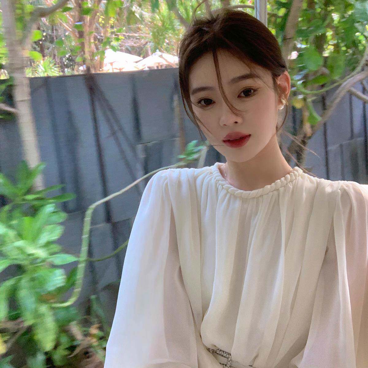 ByYou 夏季新款法式扭结圆领白色雪纺衫上衣女气质灯笼袖宽松衬衣