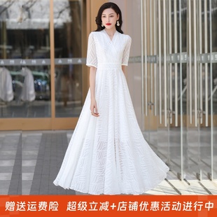 沙滩裙2025年春秋冬大摆白色连衣裙收腰显瘦旅游度假长裙雪纺裙
