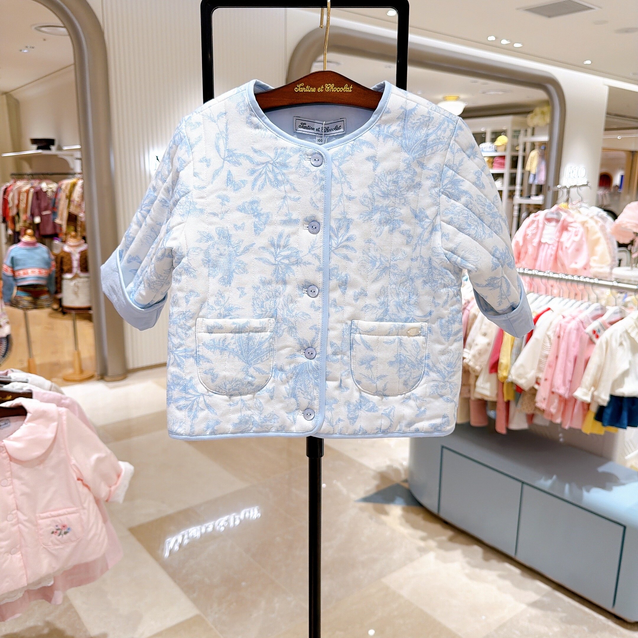 chocolat巧克力韩国童装代购26春季女童薄棉服外套圆领青花色上衣