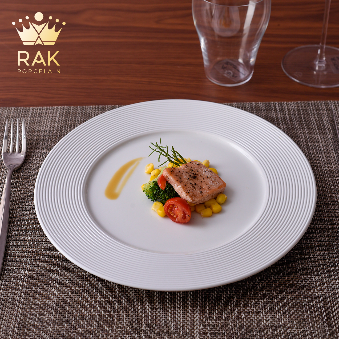 阿联酋复古西餐餐具套装