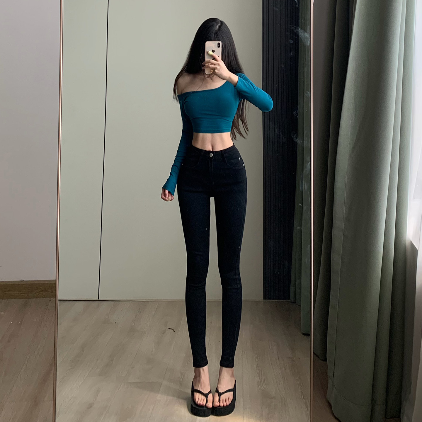拉夏贝尔黑色紧身牛仔裤女早秋款高腰弹力铅笔裤小个子打底小脚裤