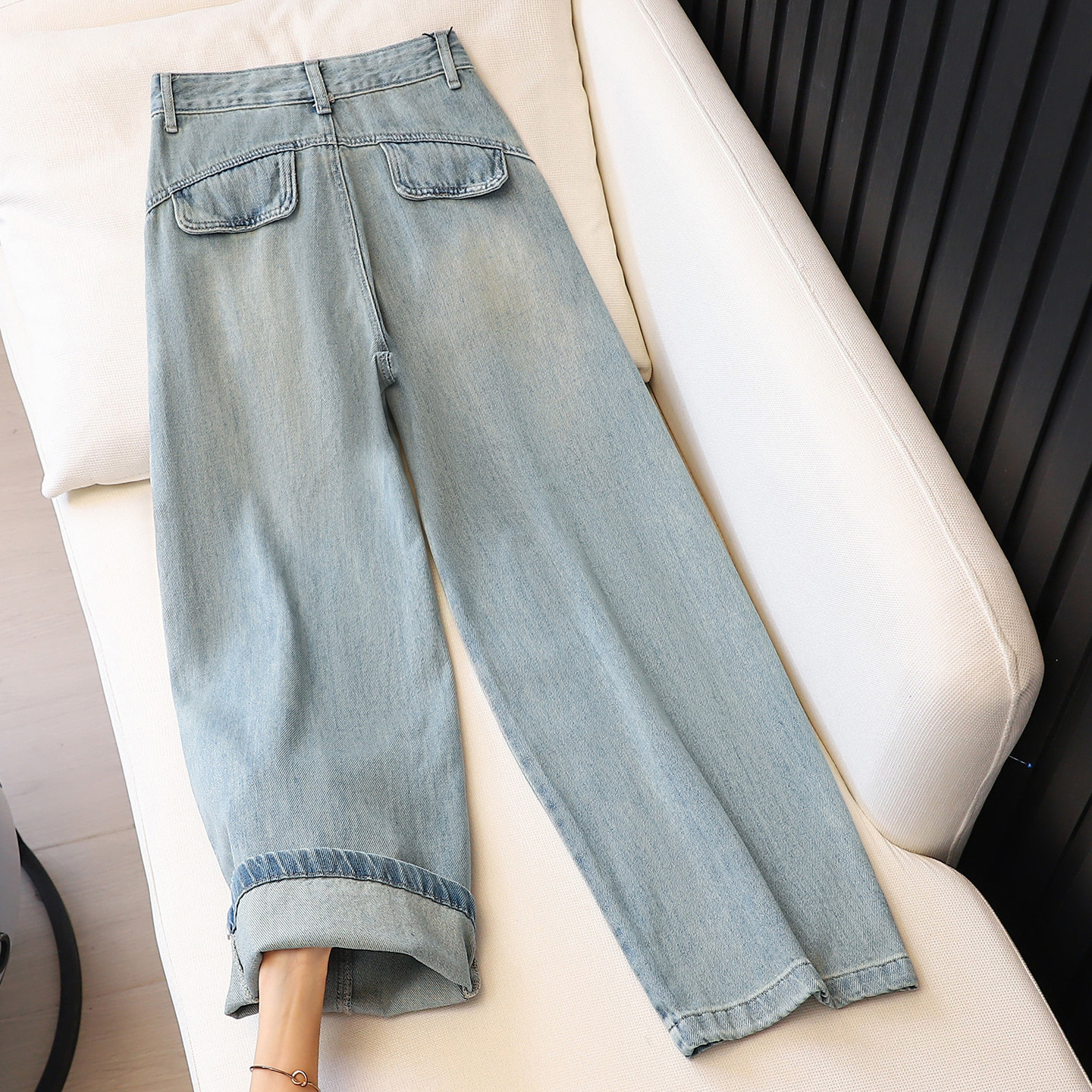 拉夏贝尔浅蓝色阔腿直筒牛仔裤女春季2026新款高腰显瘦宽松拖地裤,女装/女士精品,牛仔裤,淘宝优惠券,粉丝福利购,淘宝优惠卷