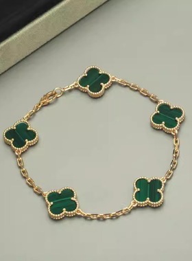 四叶草18k金玫瑰金黄金红玉髓黑玛瑙白贝母女指环镶钻无钻手链女