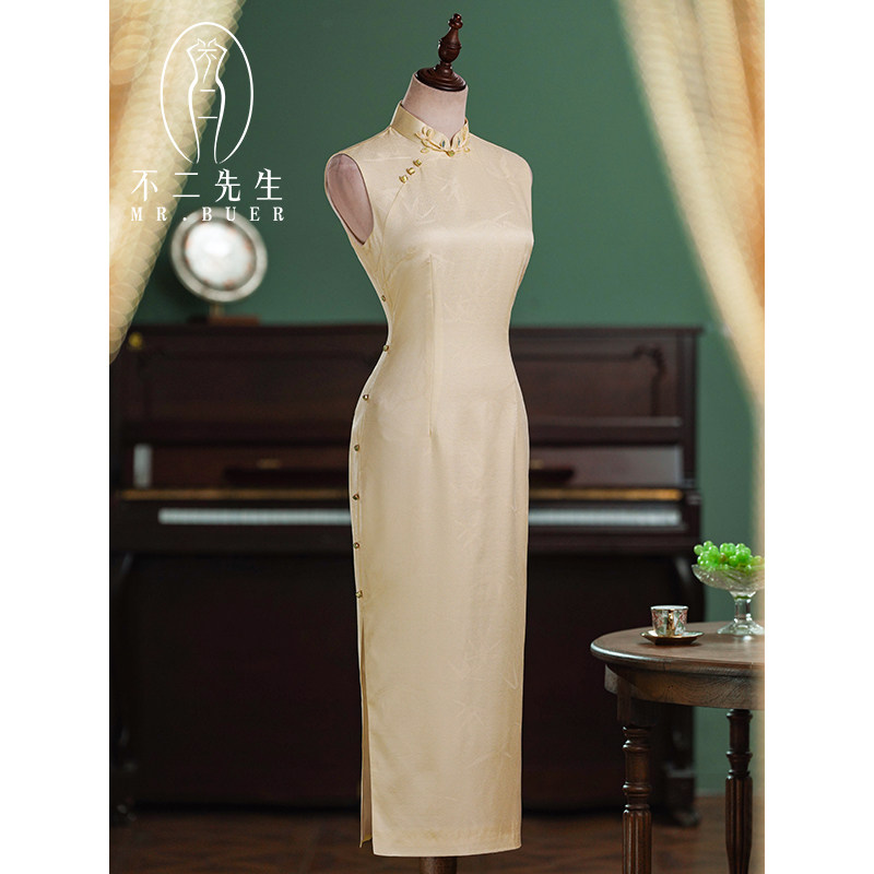 真丝缎面旗袍2026新款女新中式蚕丝订婚敬酒服新娘结婚礼服米黄色
