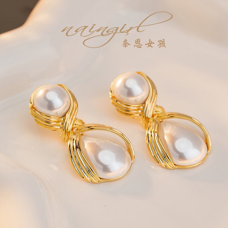 naingirl法式气质优雅珍耳环