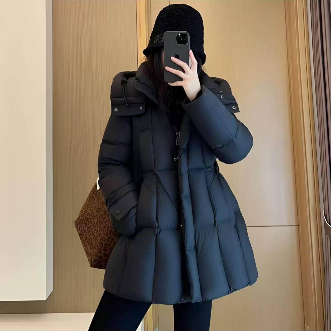在逃公主2.0 ll 小蛮腰90白鹅绒新国标云感高奢连帽90羽绒服-WL