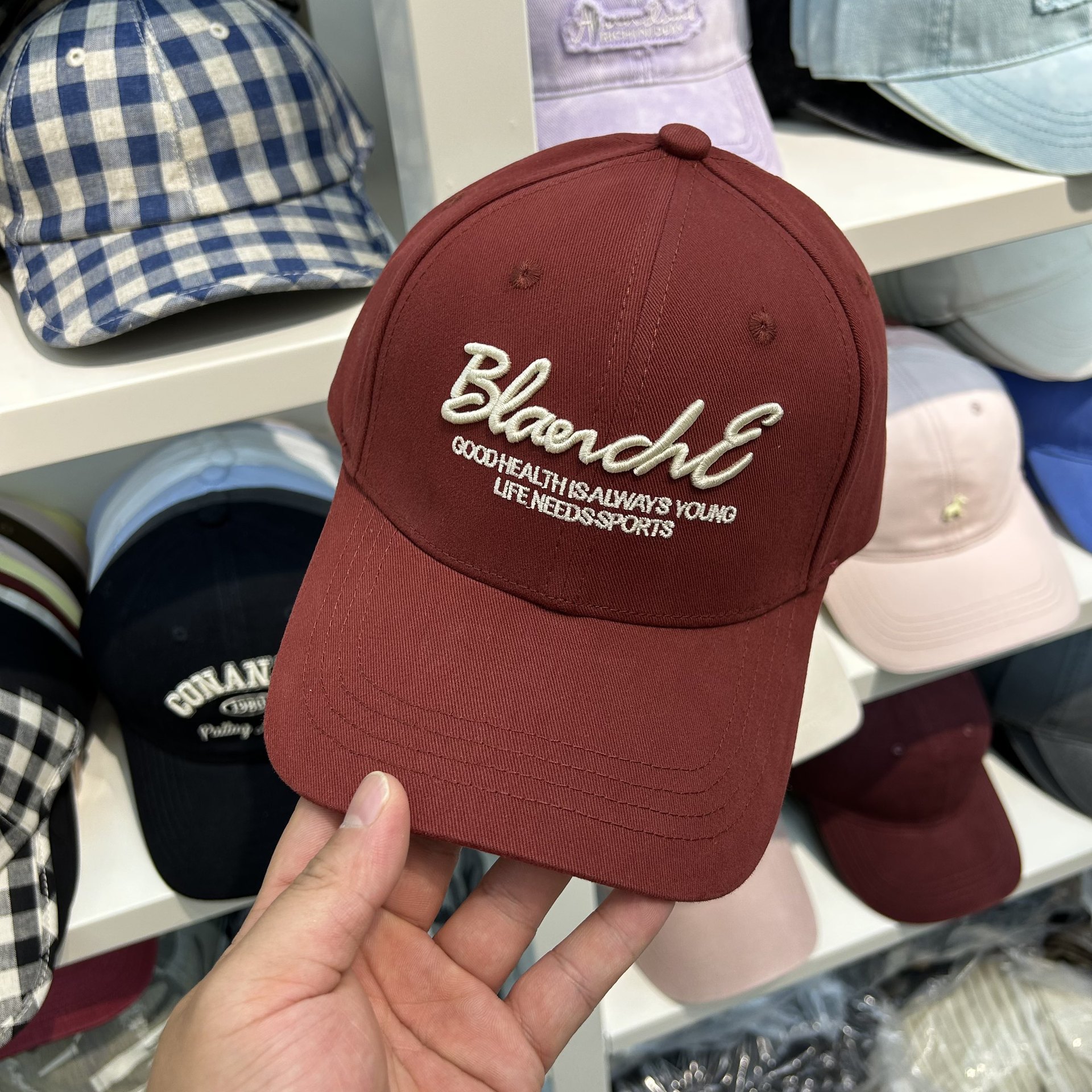 新款硬顶酒红色帽子立体字母刺绣高品质棒球帽女休闲百搭遮阳帽男